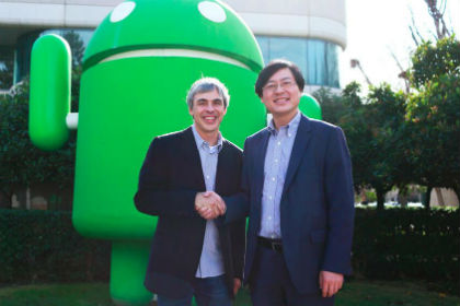 Lenovo купила у Google производителя телефонов Motorola