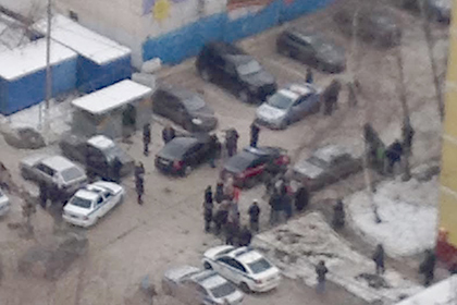 Захватчик заложников в московской школе обезврежен