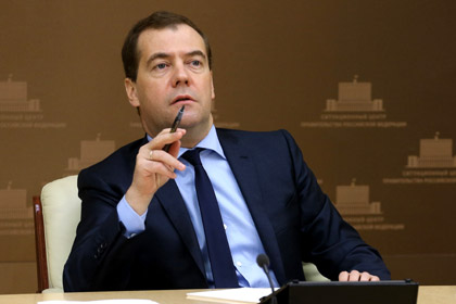 Медведев отменил введение соцнорм на отопление, газ и воду