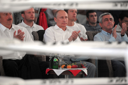 Путин помог подняться выпавшему с татами российскому самбисту
