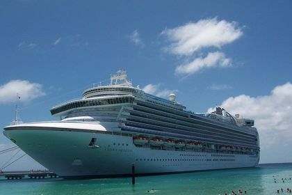 На круизном лайнере заболели 172 человека