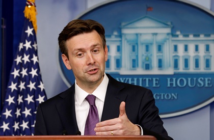 В Белом доме назвали разрушительным воздействие санкций на Россию