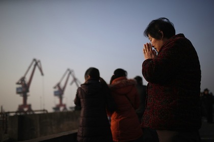 На Янцзы затонул теплоход с почти полутысячей людей на борту