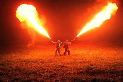 В США поступили в продажу огнеметы