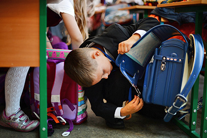 Роспотребнадзор рассказал об оптимальном весе школьного портфеля