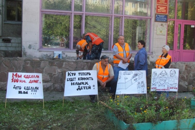 Врачи следят за здоровьем голодающих работников «ДПМК Ачинская»