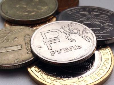 Минэкономразвития ухудшило прогноз по курсу рубля