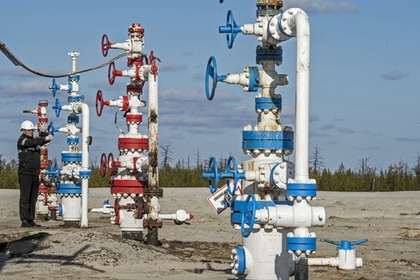 Аналитики ухудшили прогнозы цен на нефть в 2016 году