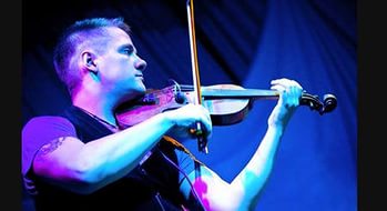 Скрипач-виртуоз Степан Мезенцев выступит для ачинцев