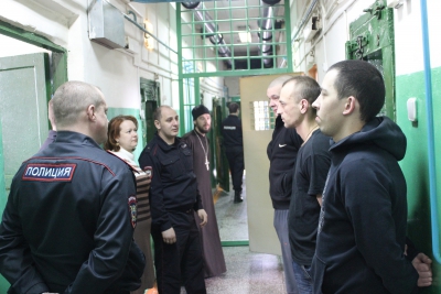 Общественники проверили условия содержания подозреваемых и обвиняемых в совершении преступлений