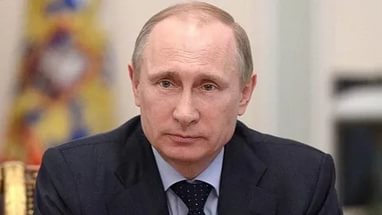 Президент начал отвечать на вопросы Россиян