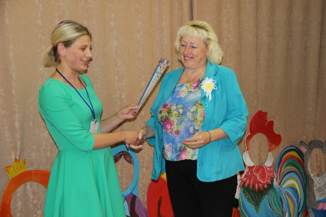 Просто картинка! Библиотечный театр наградил активистов проекта