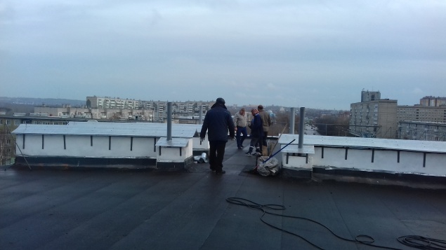 На Свердлова, 74 крыша откапиталена, ущерб жильцам возмещается