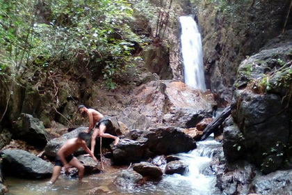 Российский турист упал с водопада в Таиланде