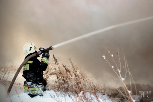 Отец получил 80% ожогов тела при спасении двухмесячной дочки из пожара