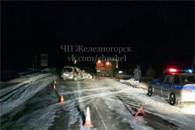 Под Красноярском в аварии с большегрузом погибла молодая женщина