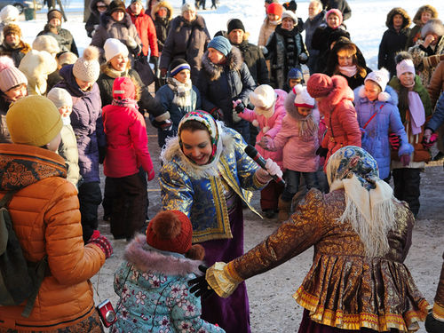 «Выходи гулять!»: в Ачинске готовятся весело встретить Рождество