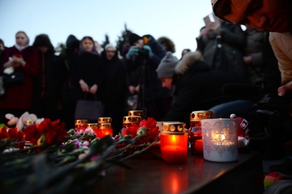 В Кемерово начали прощаться с жертвами пожара