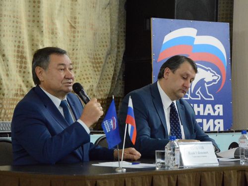 В Ачинске состоялся межмуниципальный дискуссионный форум «Единая Россия. Направление 2026»