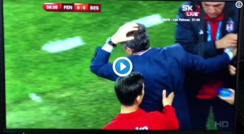 Тренеру пробили голову в полуфинальном матче кубка Турции