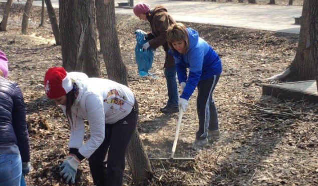 Сегодня ачинцы вышли на городской субботник