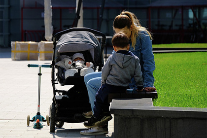 Названы сроки увеличения детского пособия