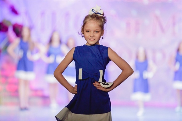 Юная красноярка поборется за титул маленькой мисс Мира