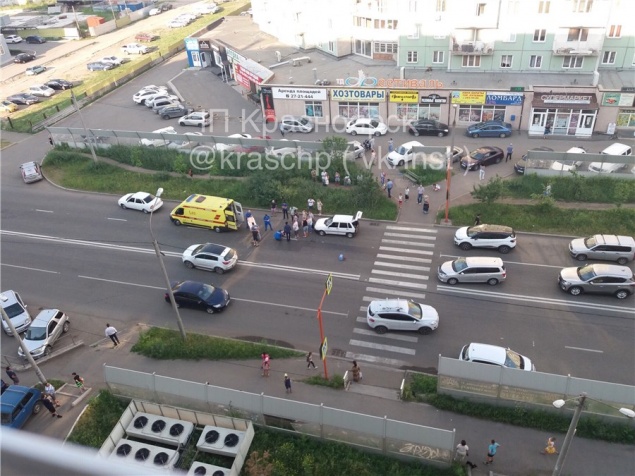 В Покровском на оживленной «зебре» в кустах сбили женщину
