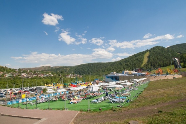 Рабочий умер за рулем экскаватора в «Бобровом логу»