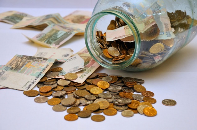 Жительница Минусинска заинтересовалась дешевыми квартирами и лишилась сбережений