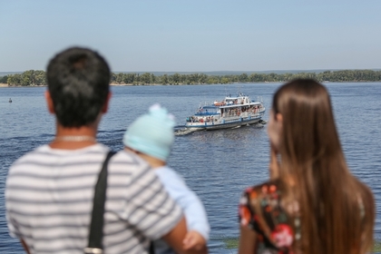 Молодая семья состарилась в очереди на жилье