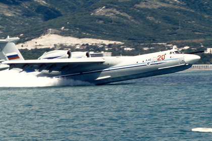 В России решили возродить самый большой в мире самолет-амфибию