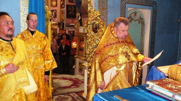 В Ачинске помолились о мире на Украине и сохранении семей