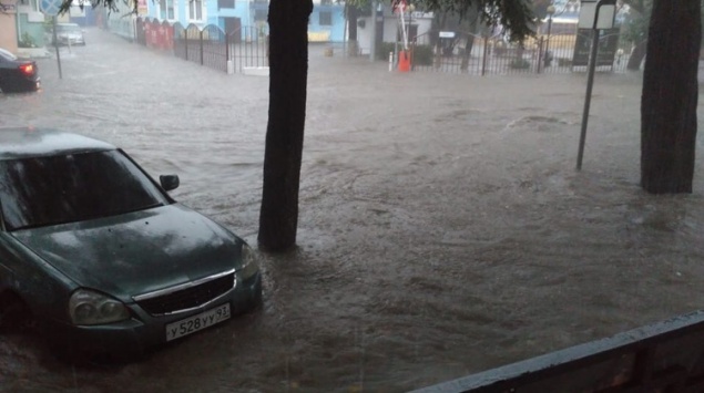 Стихия ударила по Краснодарскому краю