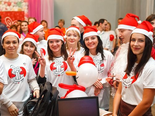 В Ачинске стартовал новогодний марафон РУСАЛа «Верим в чудо, творим чудо!»