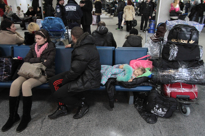 Россиянам запретили въезд на Украину после введения военного положения