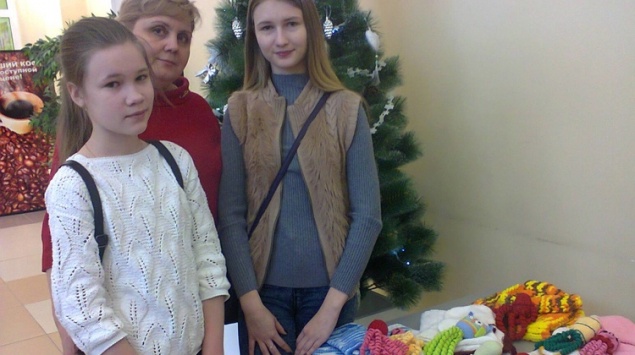 В Ачинске малыши из отделения патологии новорожденных тоже получили новогодние подарки