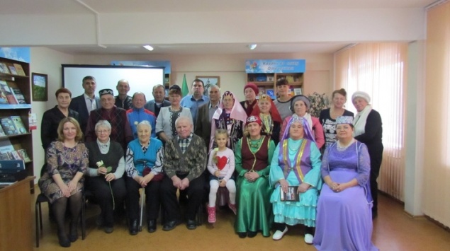 Библиотеки Ачинска прокладывают литературно-национальную тропу