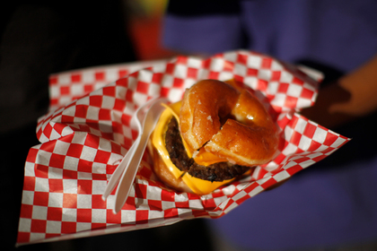 В рекламе фастфуда обнаружили опасную закономерность