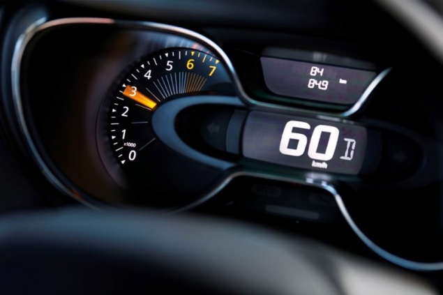 Первый раз в бизнес-класс. Россияне отказываются от внедорожников