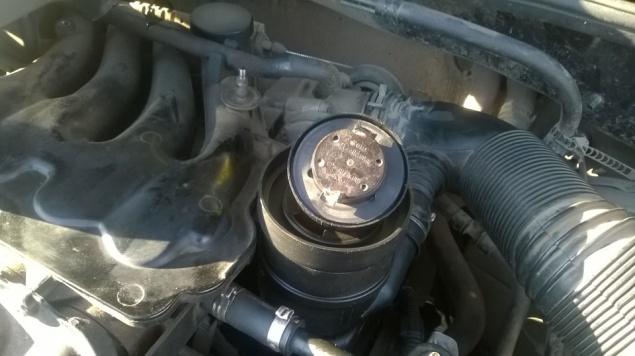 Через сапун выдавливает масло: как устранить неисправность