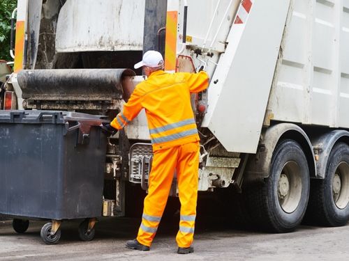 «Эко-Транспорт» информирует: где платить за вывоз мусора?