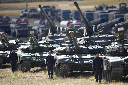 Россия выпала из пятерки стран с наибольшими военными расходами