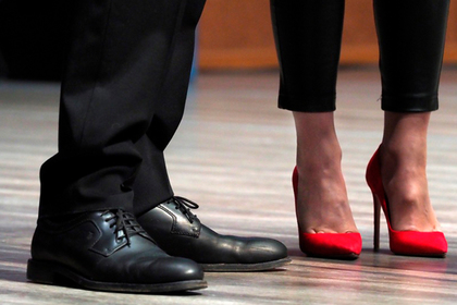 Россияне смирились с высокими зарплатами своих жен и задумались о равноправии