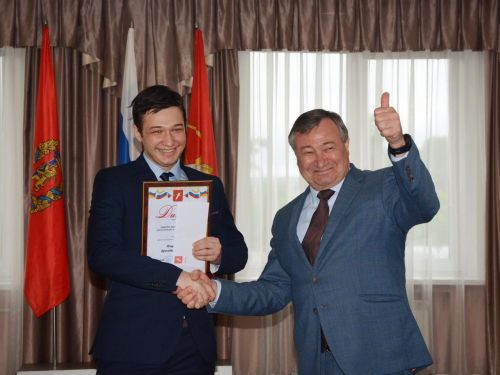 ЕГЭ: Есть первые 100-балльники в Ачинске!