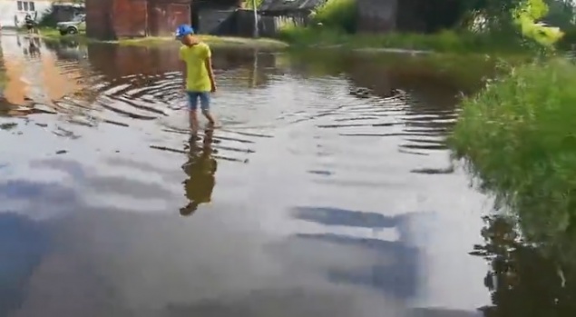В Канске из-за подтопления ввели режим ЧС