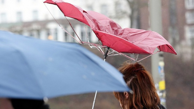 На Красноярский край надвигается шквалистый ветер, дожди и грозы