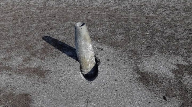 На дороге под Ачинском пробит асфальт (фото)