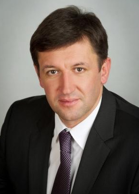 Новым министром спорта Красноярского края может стать биатлонист Павел Ростовцев