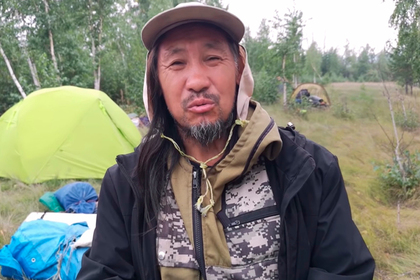 Шедшего к Путину шамана отправили в психбольницу